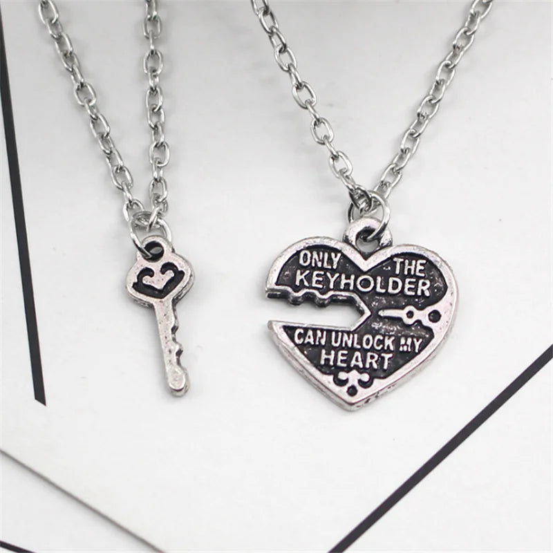 ZRM Fashion Heart Necklace – "ONLY THE KEYHOLDER CAN UNLOCK MY HEART" Pendant - Image 4